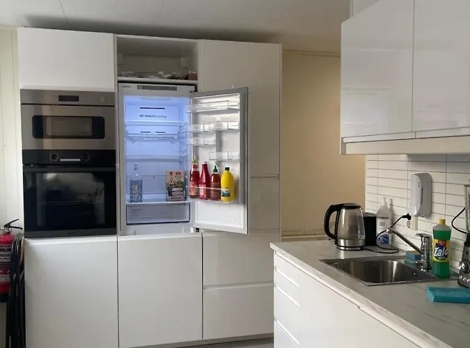 Apartamento Lovely With Parking In The Heart Of *